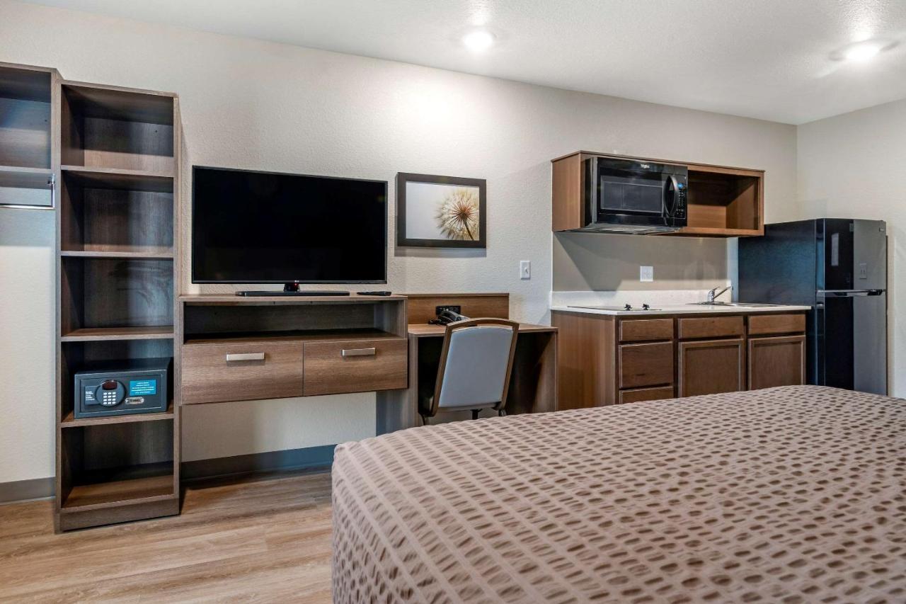 Woodspring Suites Brunswick Εξωτερικό φωτογραφία