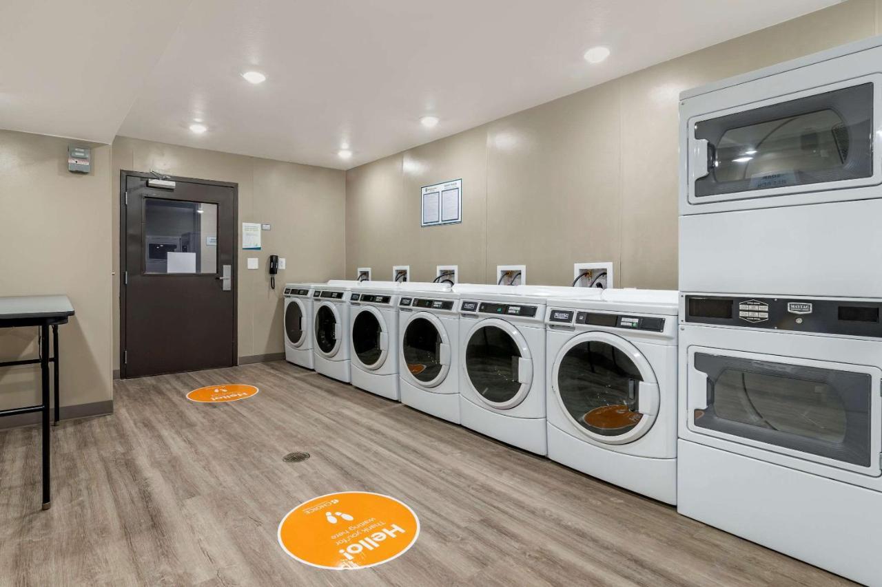 Woodspring Suites Brunswick Εξωτερικό φωτογραφία